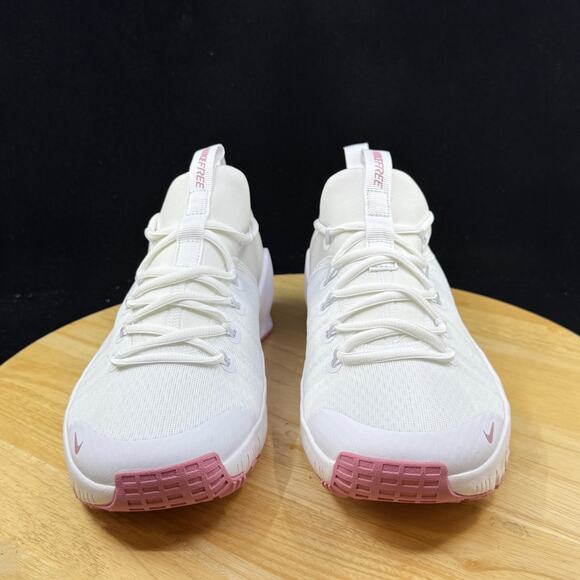 Nike Free Metcon 6 White Pink Sneakers Brand New FJ7126 106 Women’s Size 8.5 - Picture 6 of 10